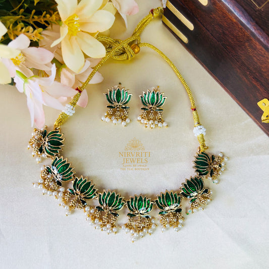 Green Lotus necklace with white beads