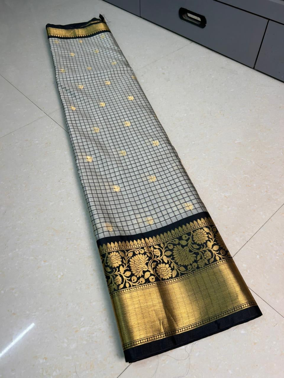 Beautiful semi katan Banarasi silk saree with contrast border