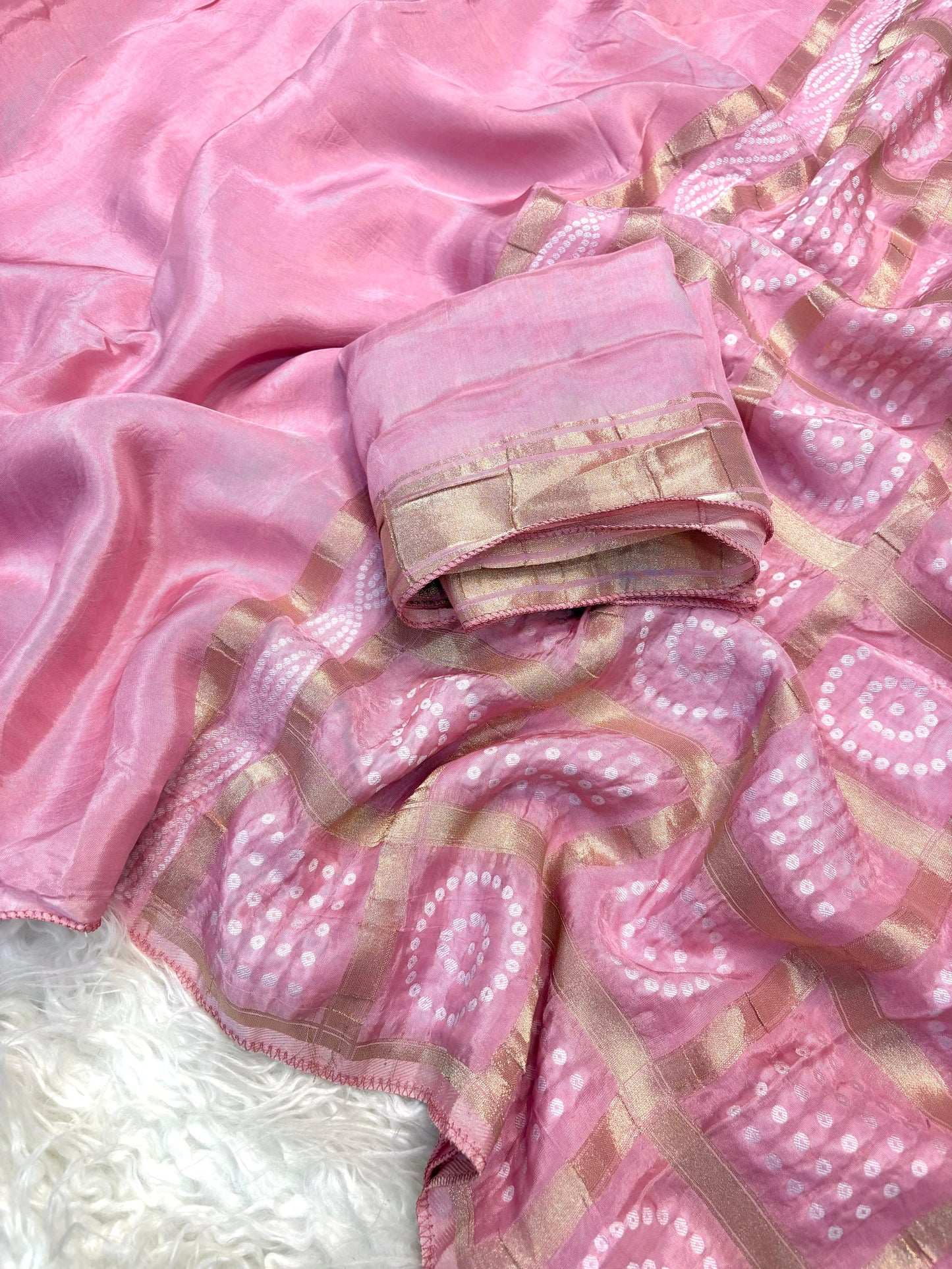 Beautiful viscous crape silk saree with Bandhini pallu