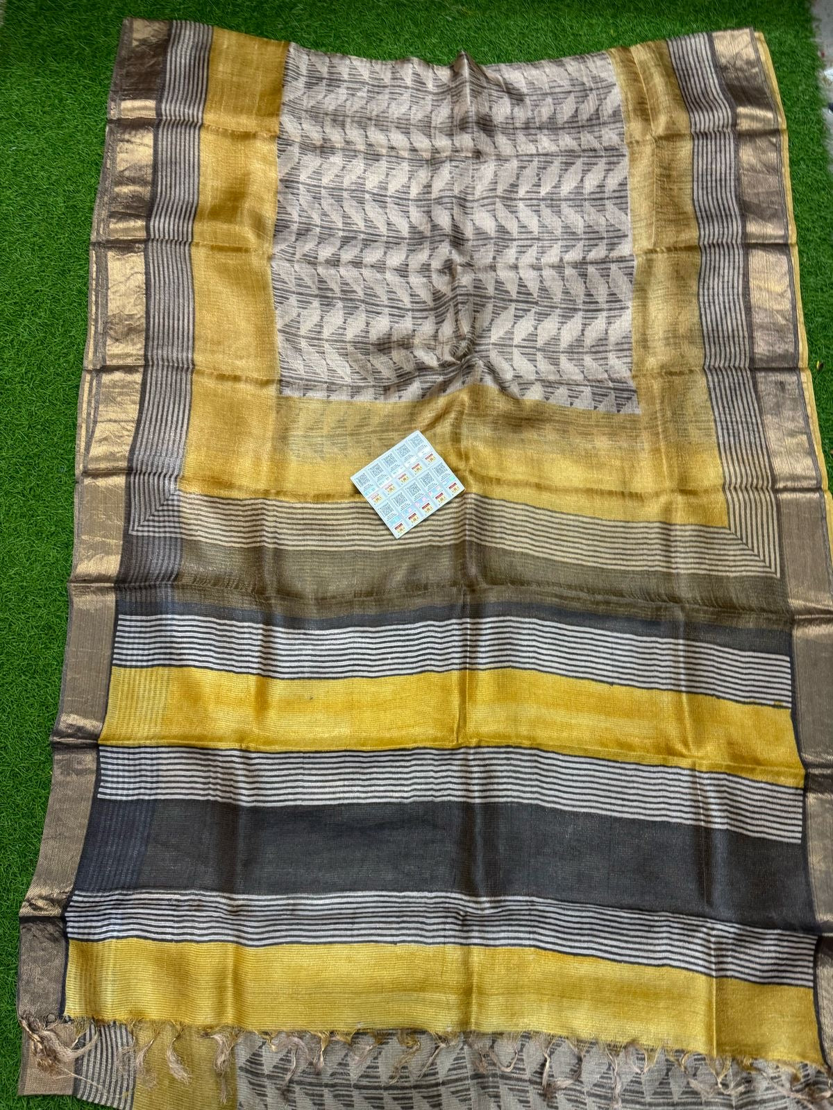 Beautiful soft tussar tissue printed silk saree (Prebooking)