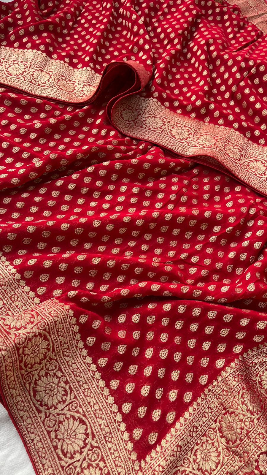 Pure khaddi Georgette With Banarasi Zari Weaving
