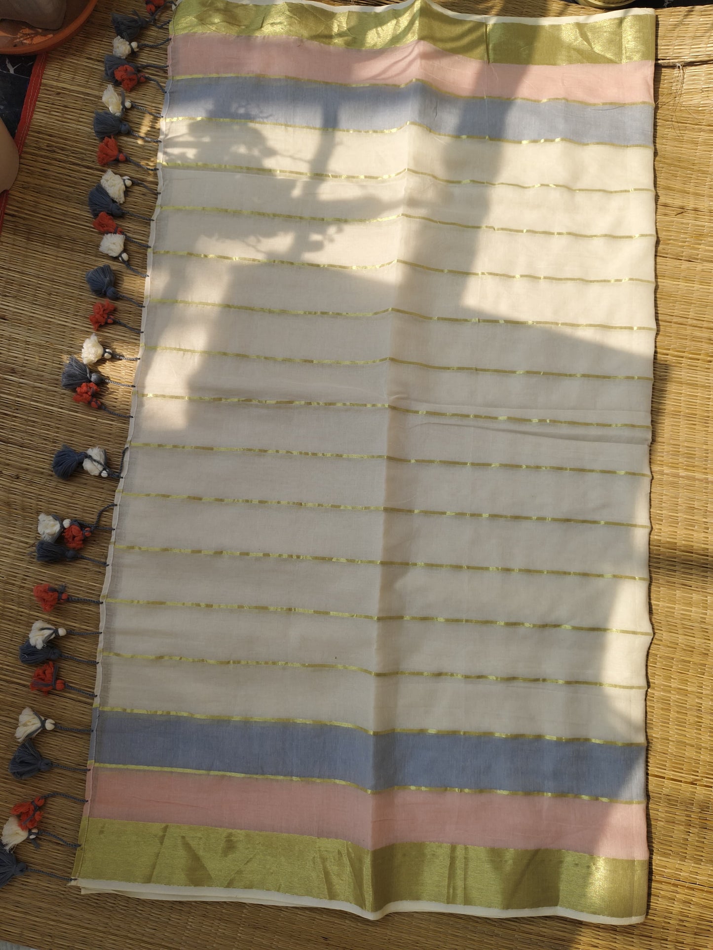 Pure mul cotton saree with pastel pink and dusty blue border