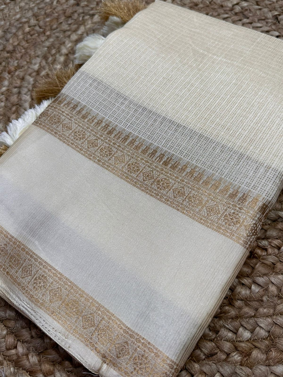 Kota self checks saree with bentex border
