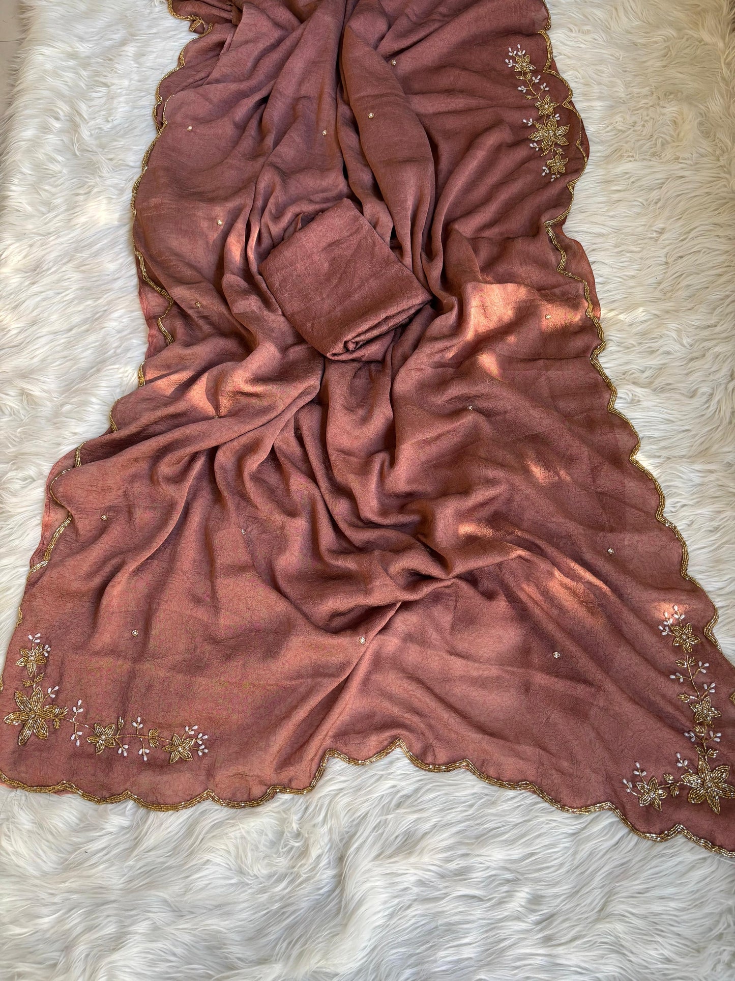Soft crush rangoli saree with beautiful handwork on border and pallu