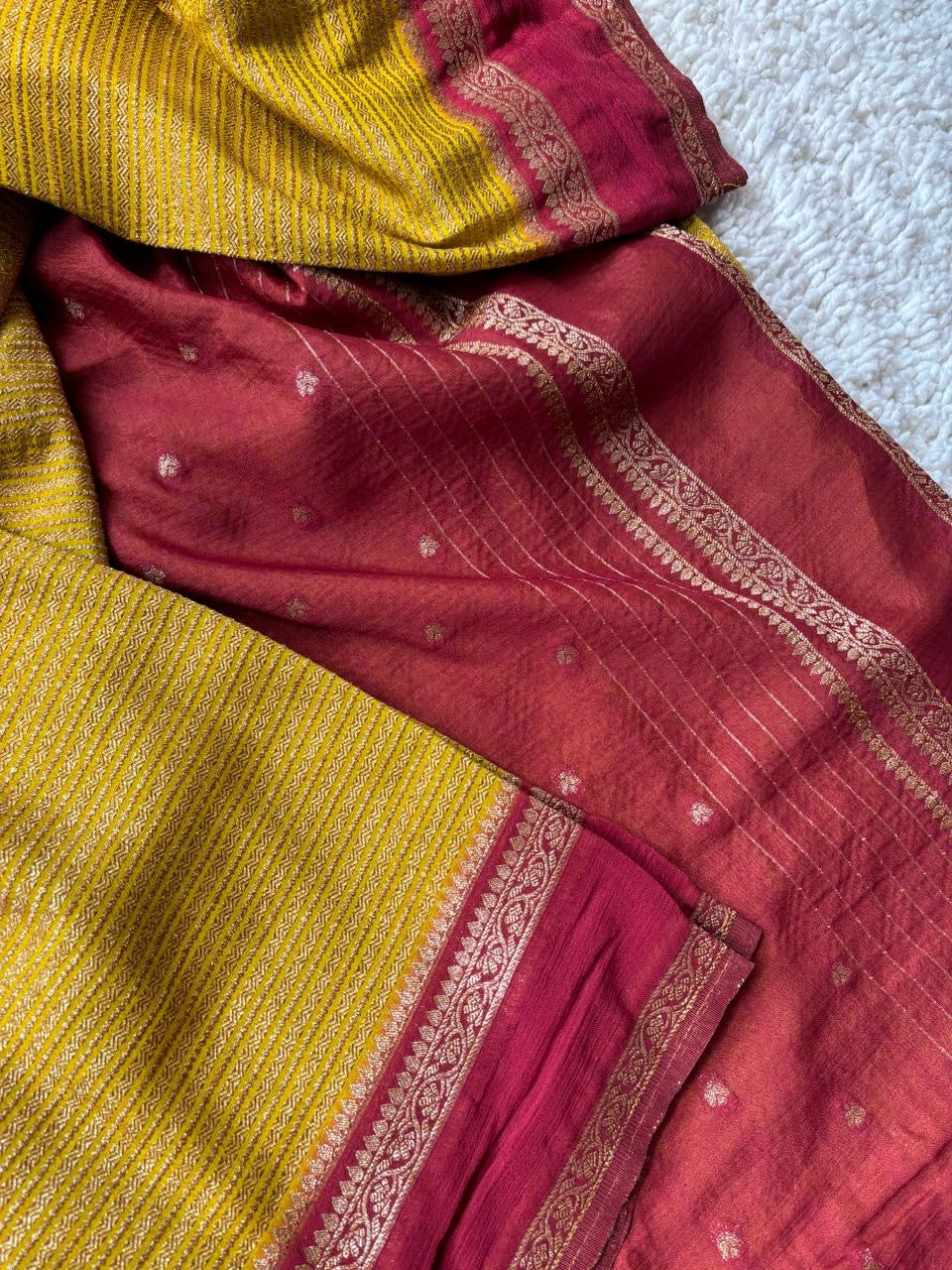 Beautiful khaddi georgette saree with intricate weavings!