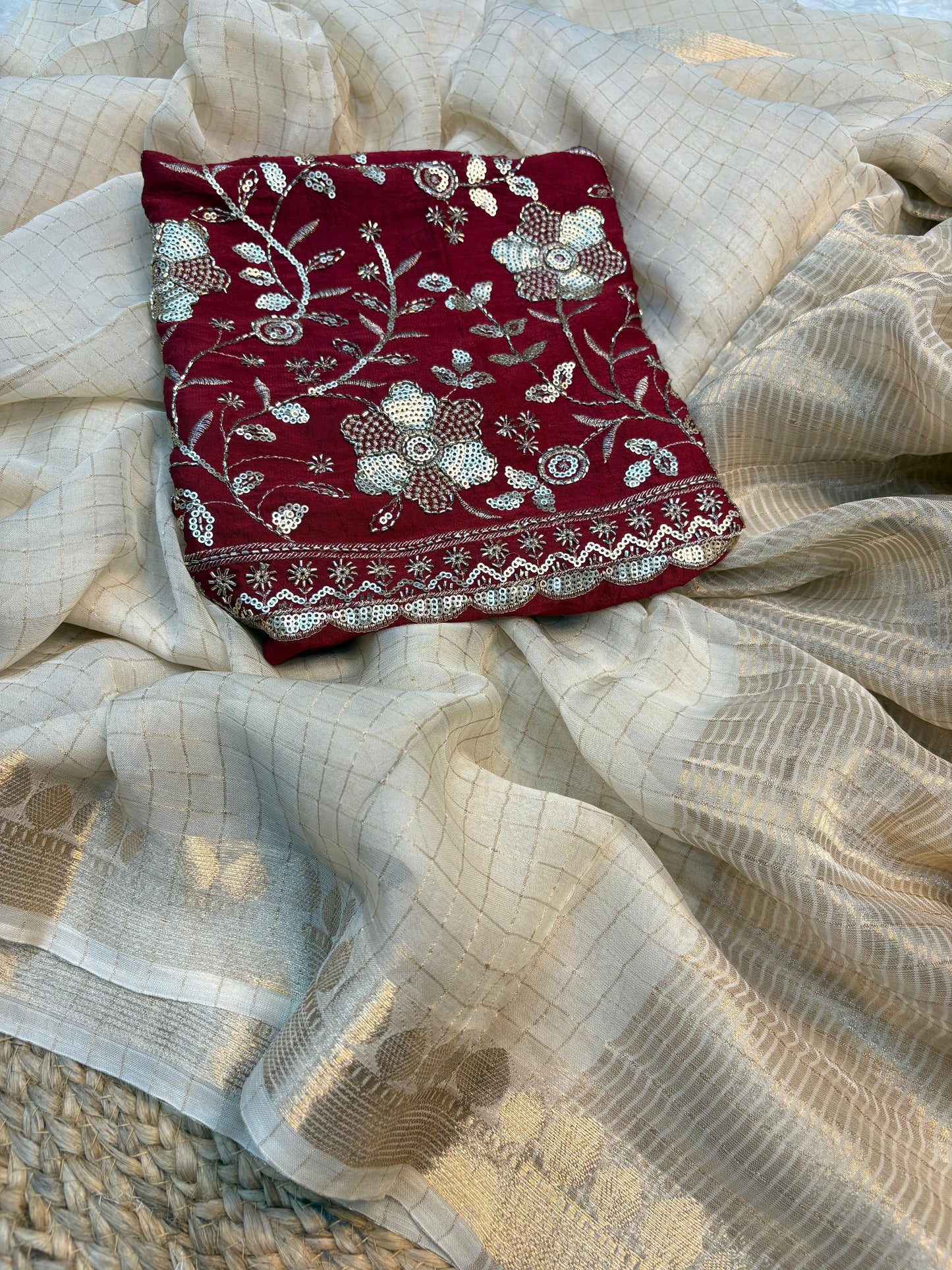 Beautiful soft viscous georgette saree with zari checks weaving and maroon beads work blouse piece
