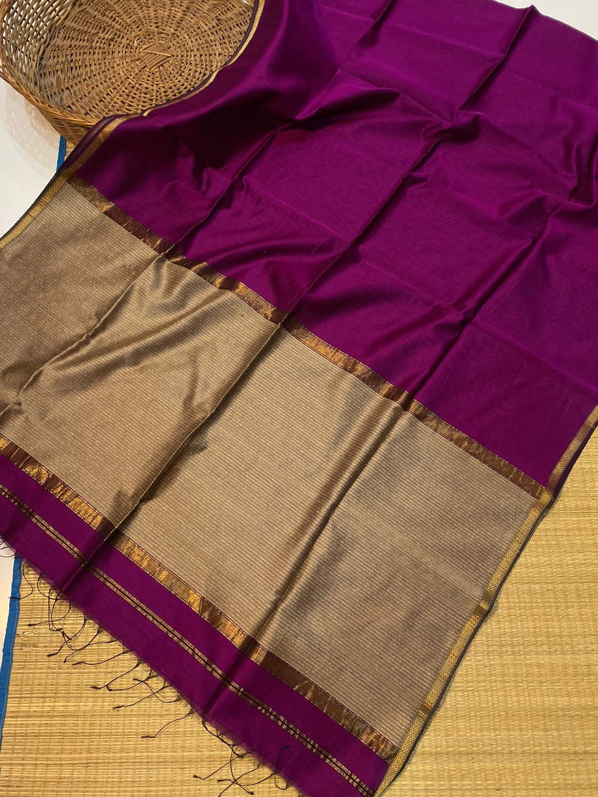Pure Maheshwari Silk cotton with small border