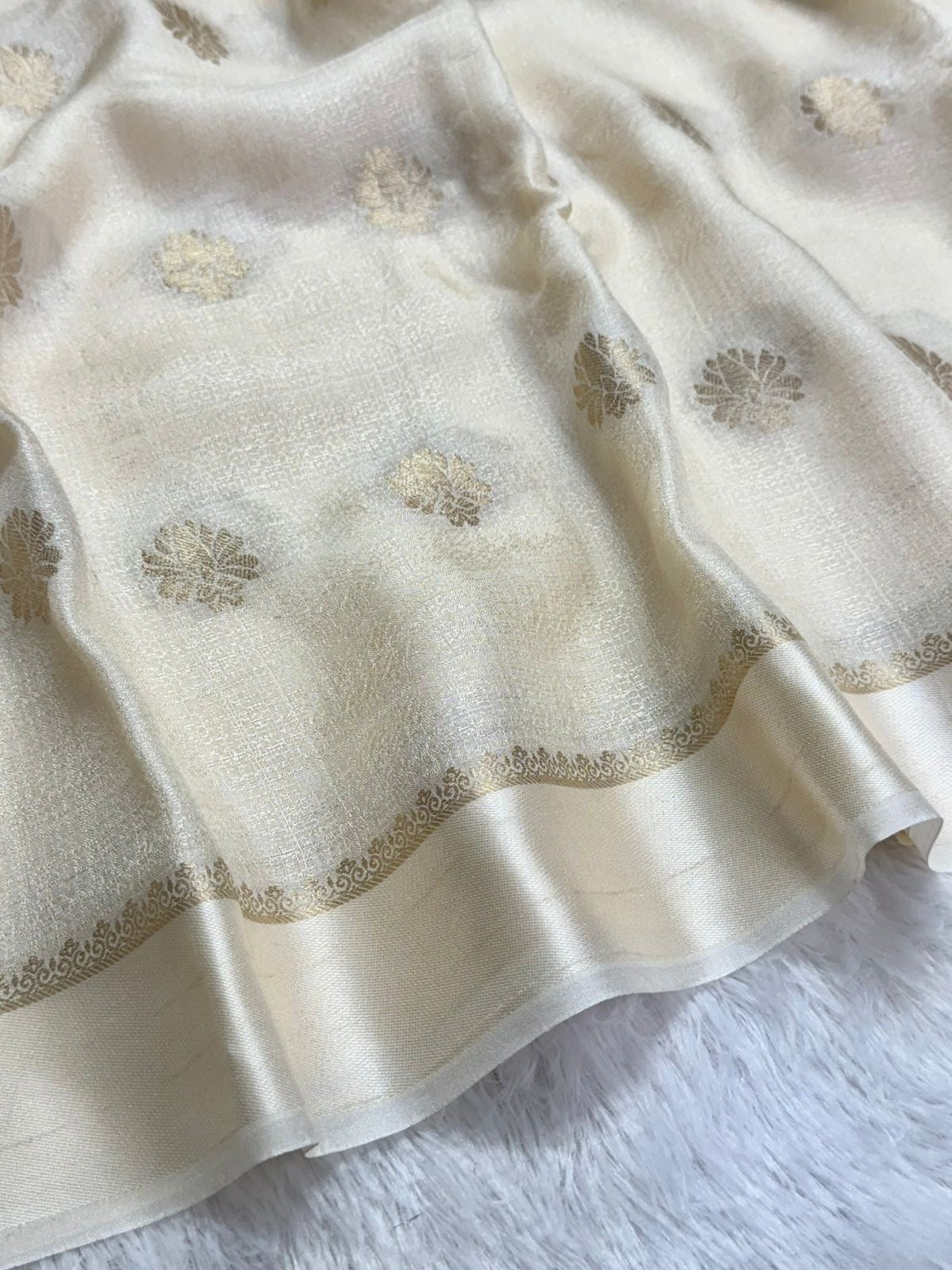 Soft khadi viscous silk - New design