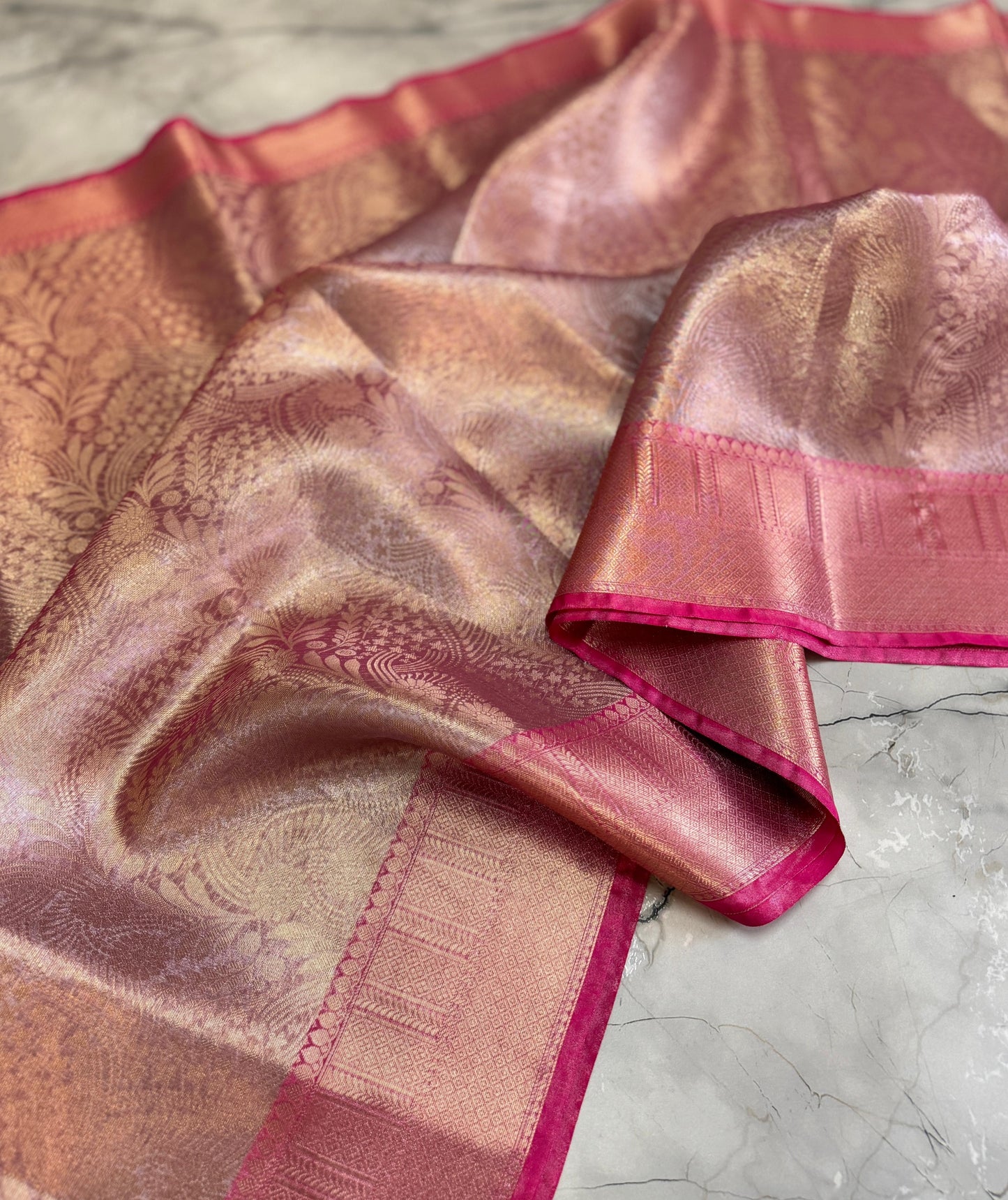 Semi banarasi tissue saree