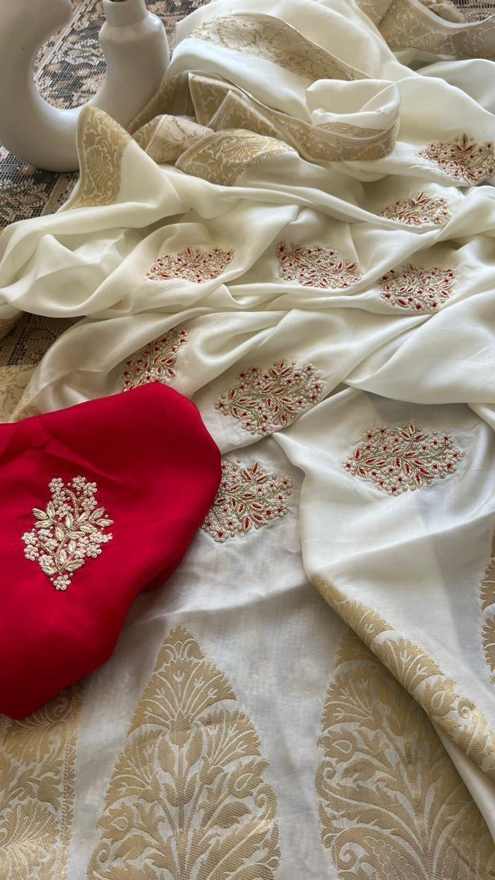 Pure munga silk with banarasi weavings