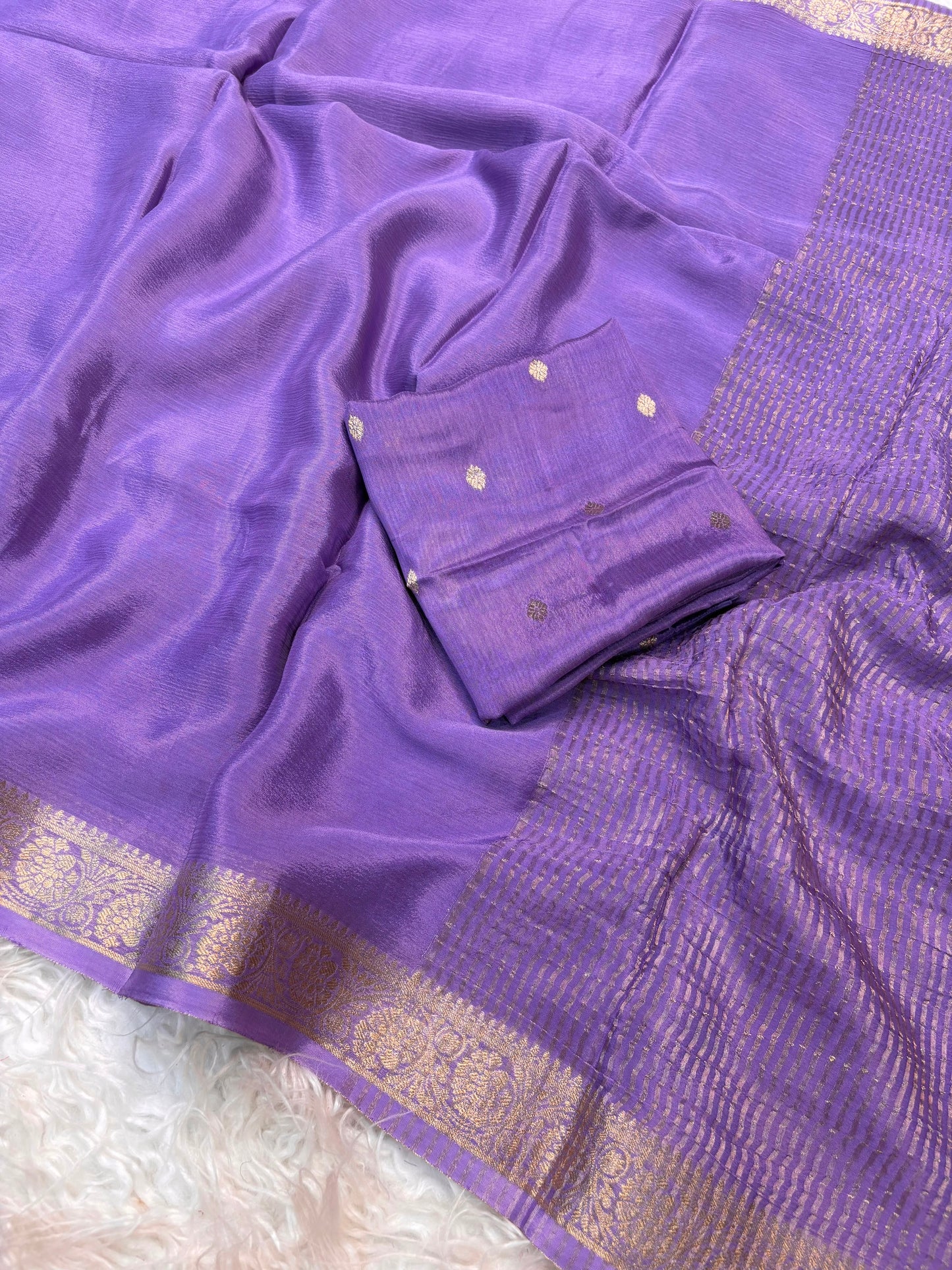 Soft viscose chinon silk saree with jacquard border - pastel shades