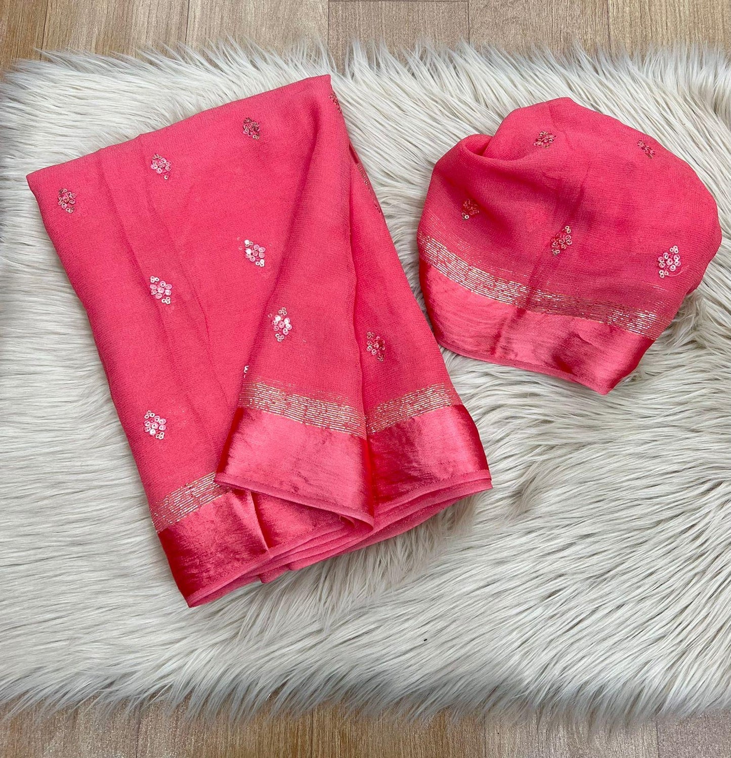Viscous georgette with sequins buttas