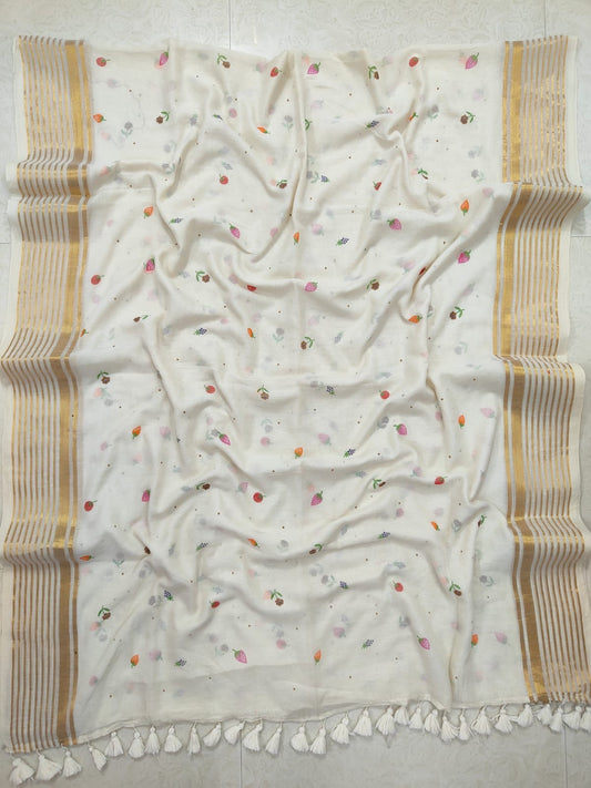 Pure and authentic mul cotton saree with berries and floral prints