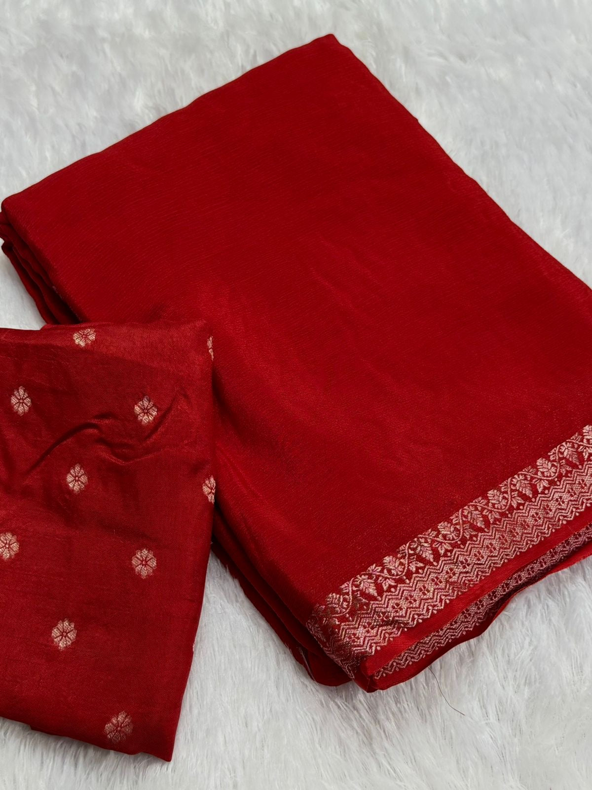 Beautiful viscous chinon saree with zari weaving border and viscous butta blouse