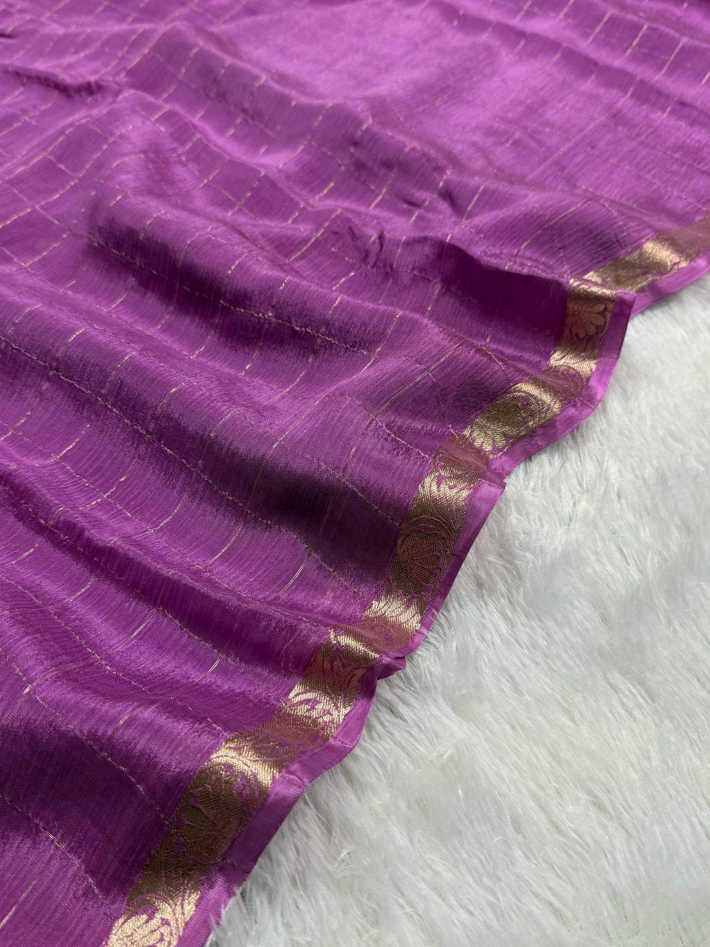 Soft Viscous chinon silk checks saree
