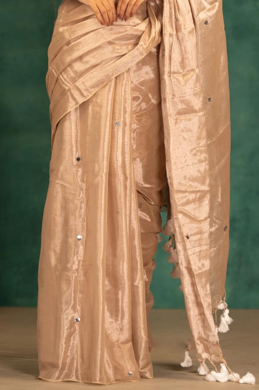 Pure mul tissue Raga saree with round sequins