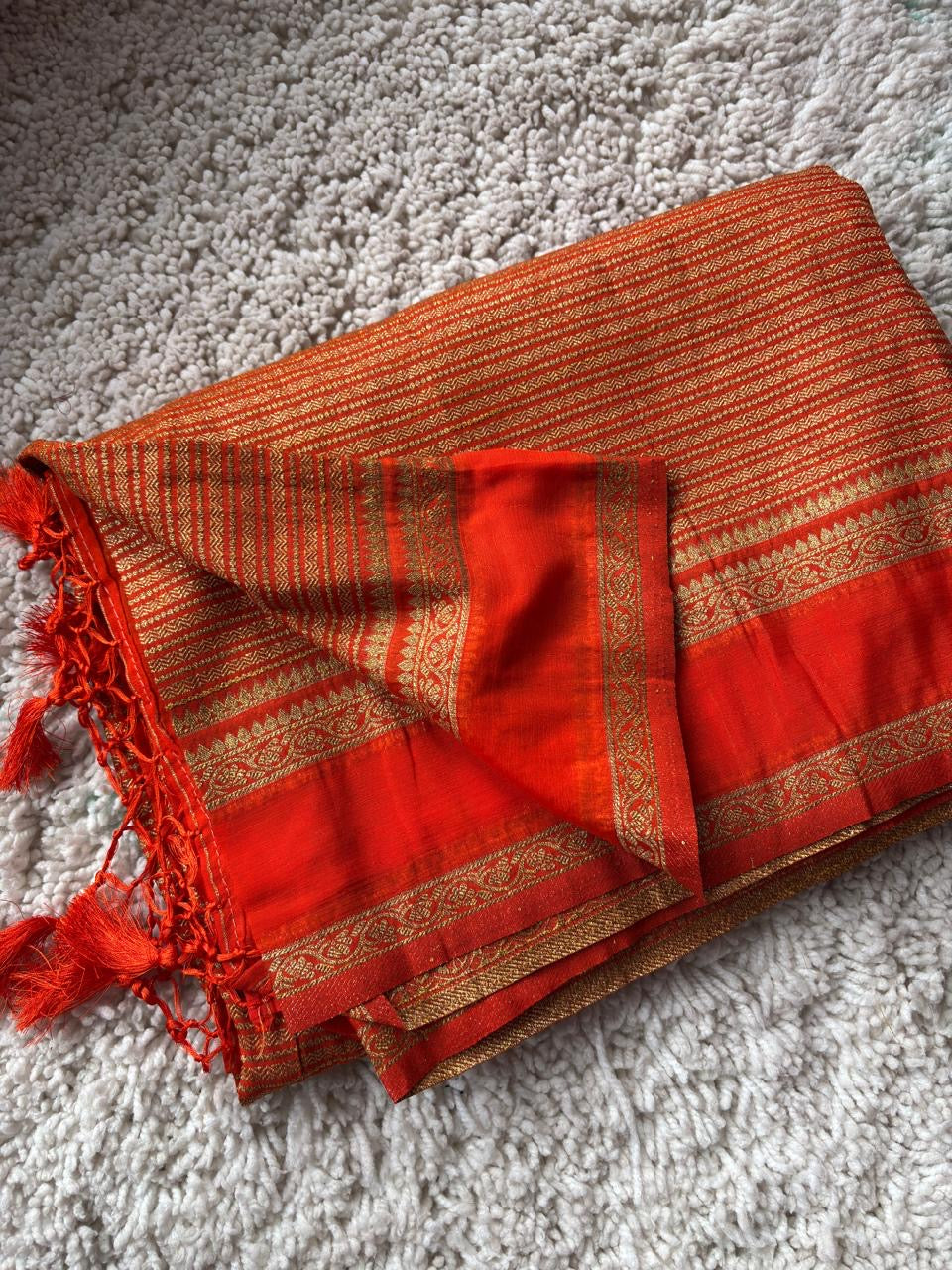 Beautiful khaddi georgette saree with intricate weavings!