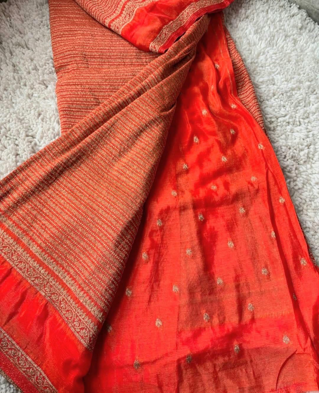 Beautiful khaddi georgette saree with intricate weavings!