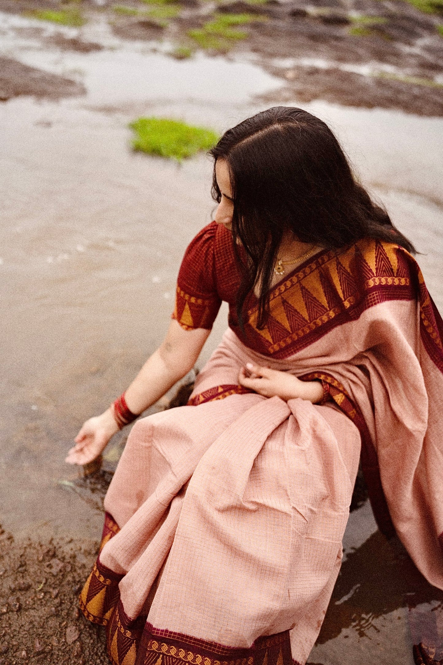 Pure sungudi cotton saree with mini checks and gopuram border
