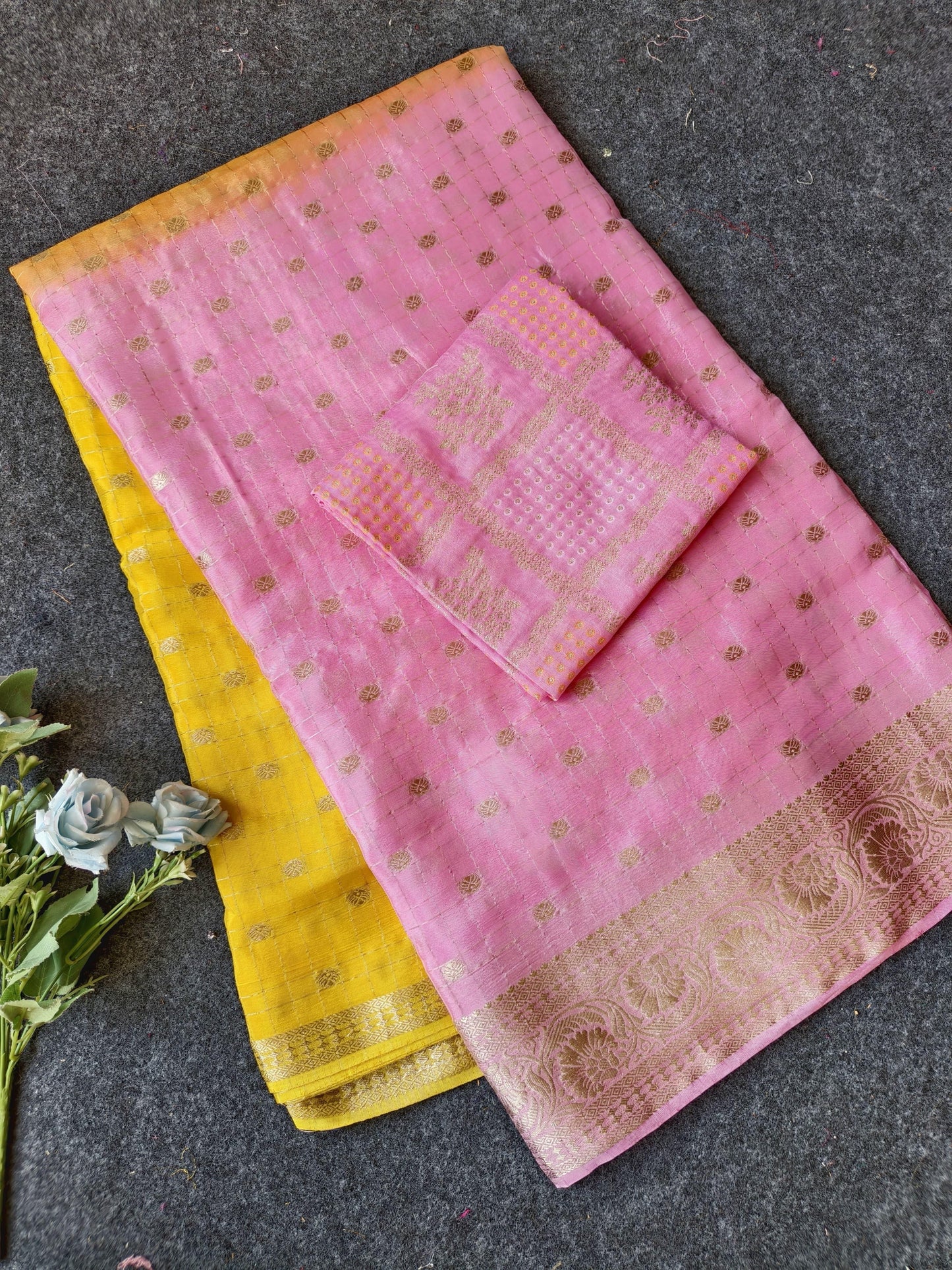 Soft ombre shaded chinon crepe silk saree with bandhini blouse piece