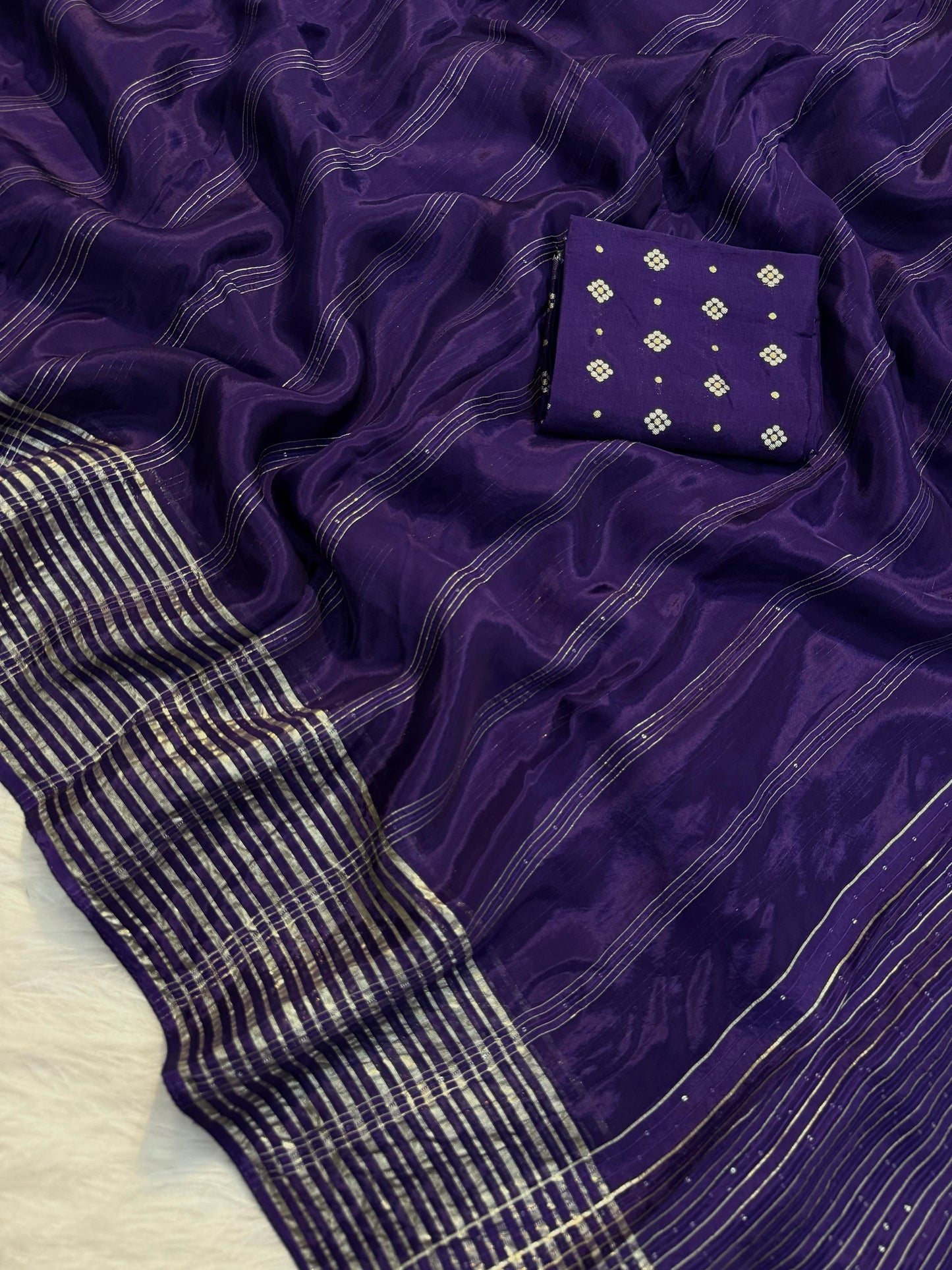 Soft viscous crepe silk saree with gotta border