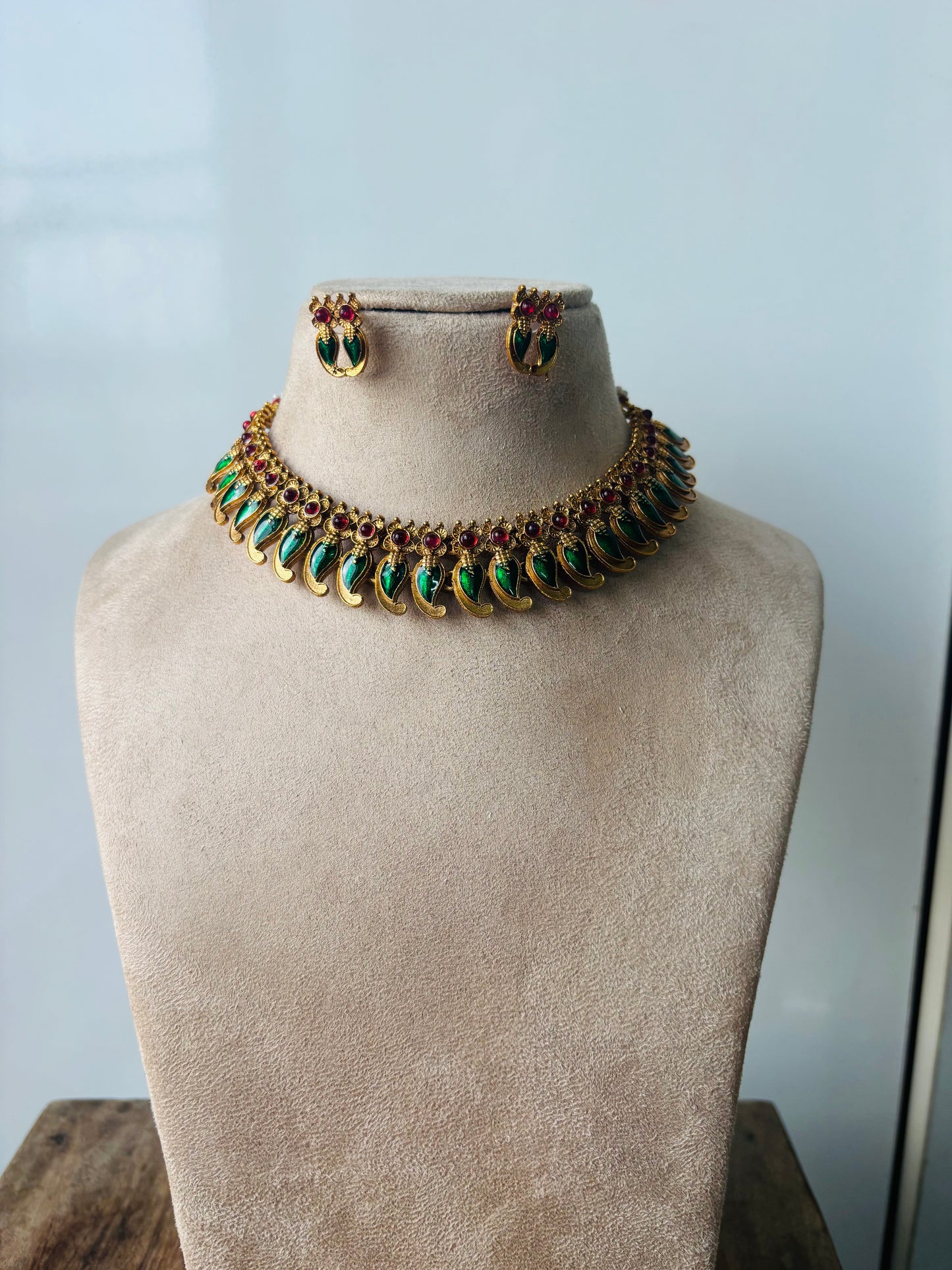 Beautiful mango palakka necklace- green