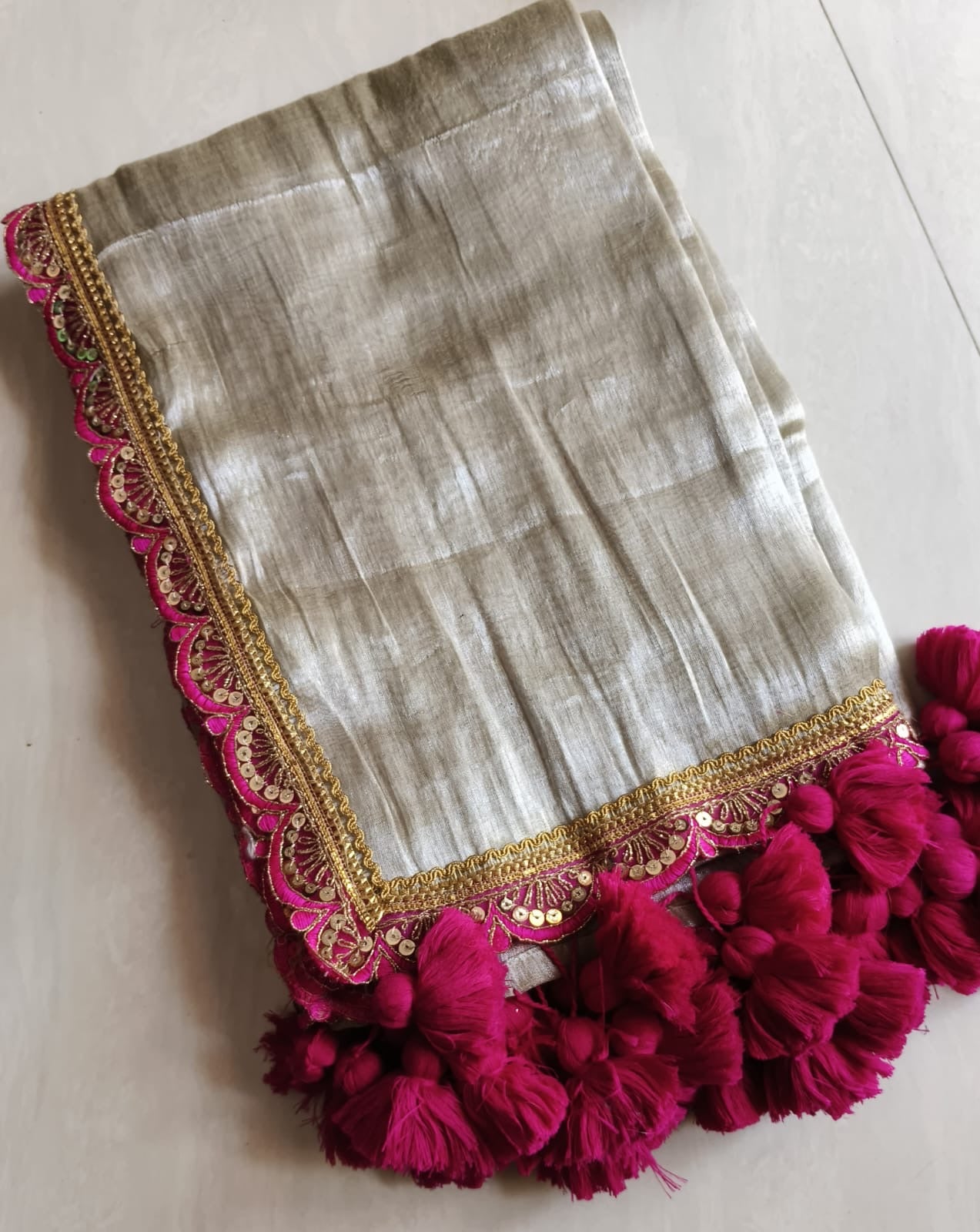 Mul tissue saree with lace border - 2
