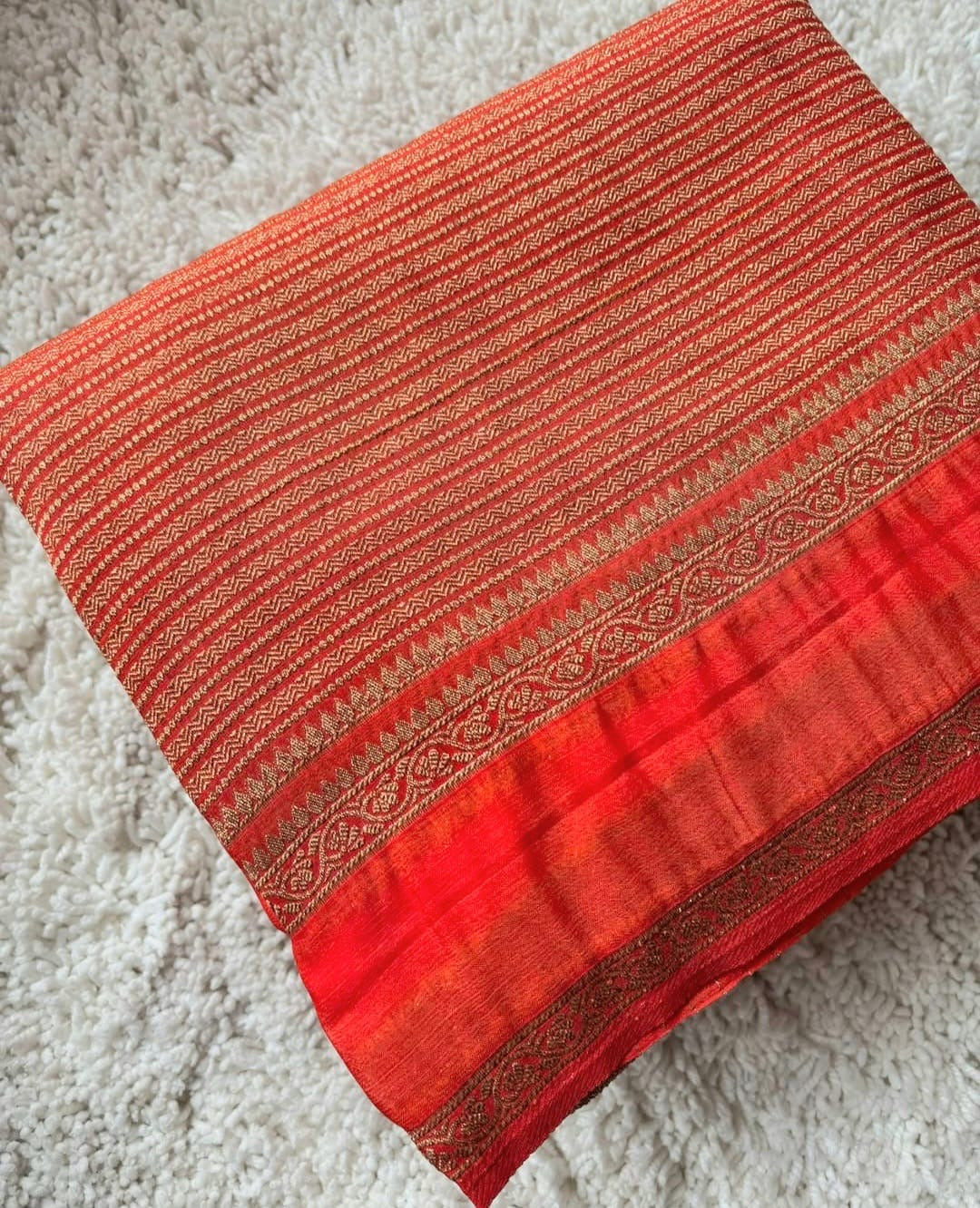 Beautiful khaddi georgette saree with intricate weavings!