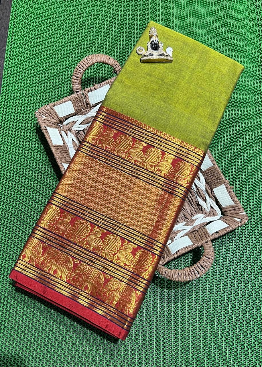 Aranya handwoven big border Narayanpet cotton sarees