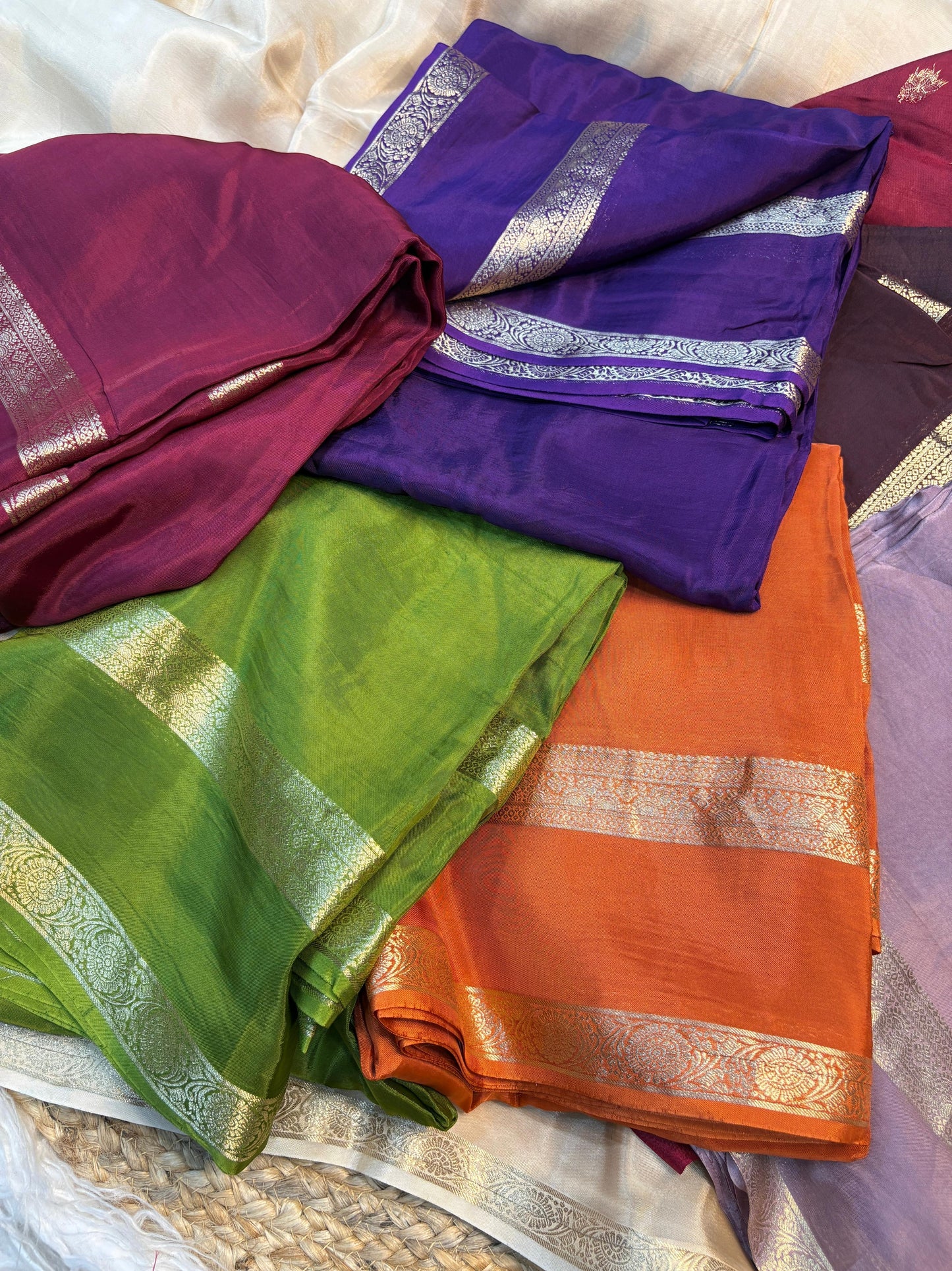 Beautiful soft viscous crape silk saree with double zari jacquard border and dola silk blouse piece