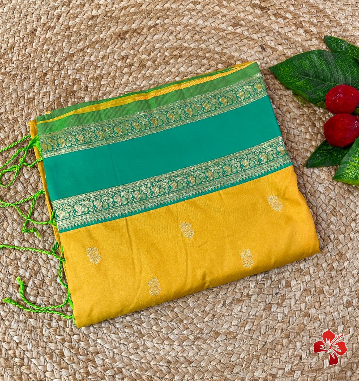 Beautiful semi silk saree with contrast border (Prebooking 35 days)