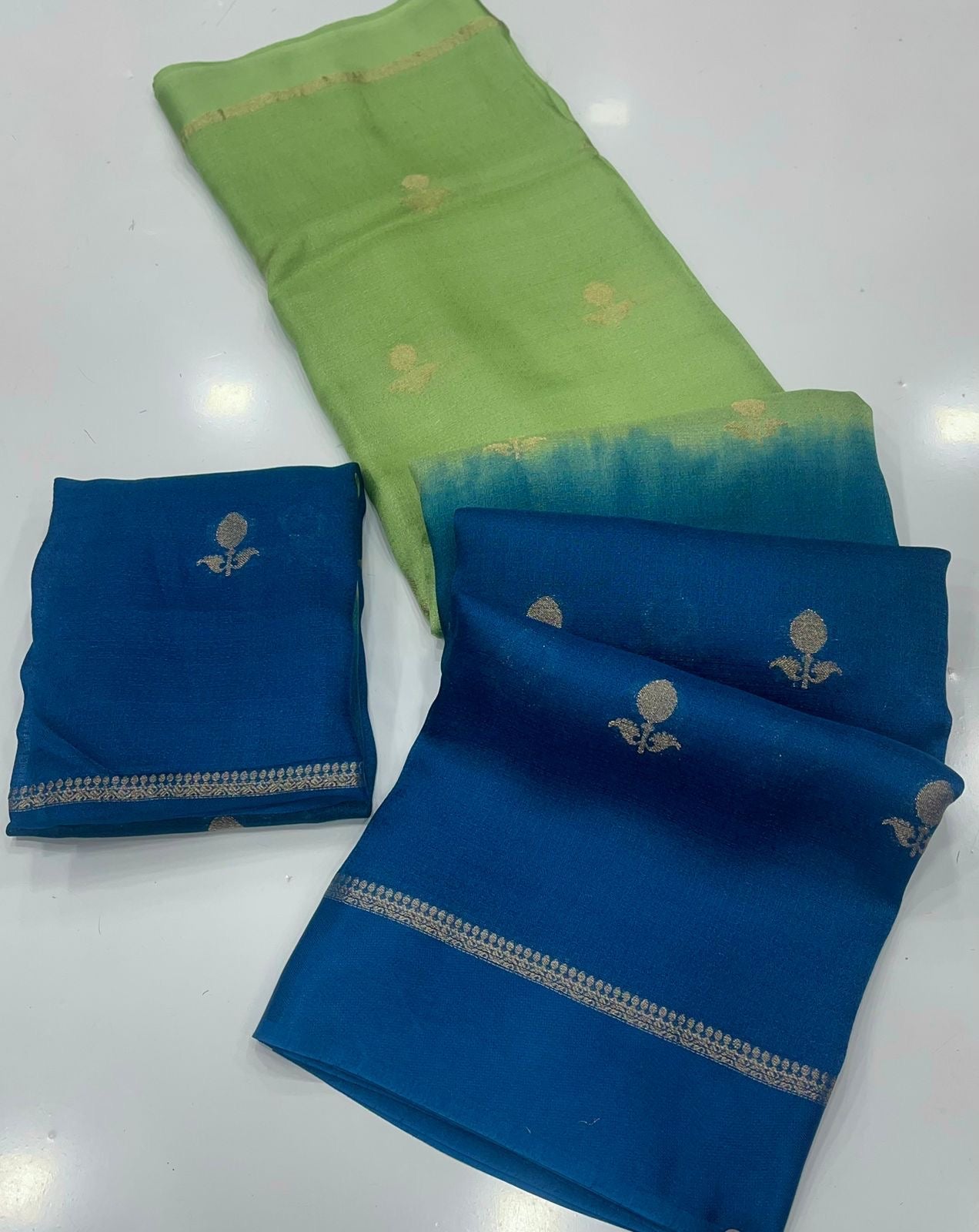 Beautiful ombré shaded khadi viscous saree