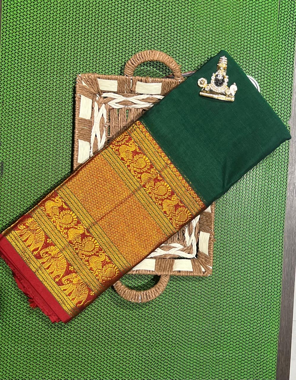 Aranya handwoven big border Narayanpet cotton sarees