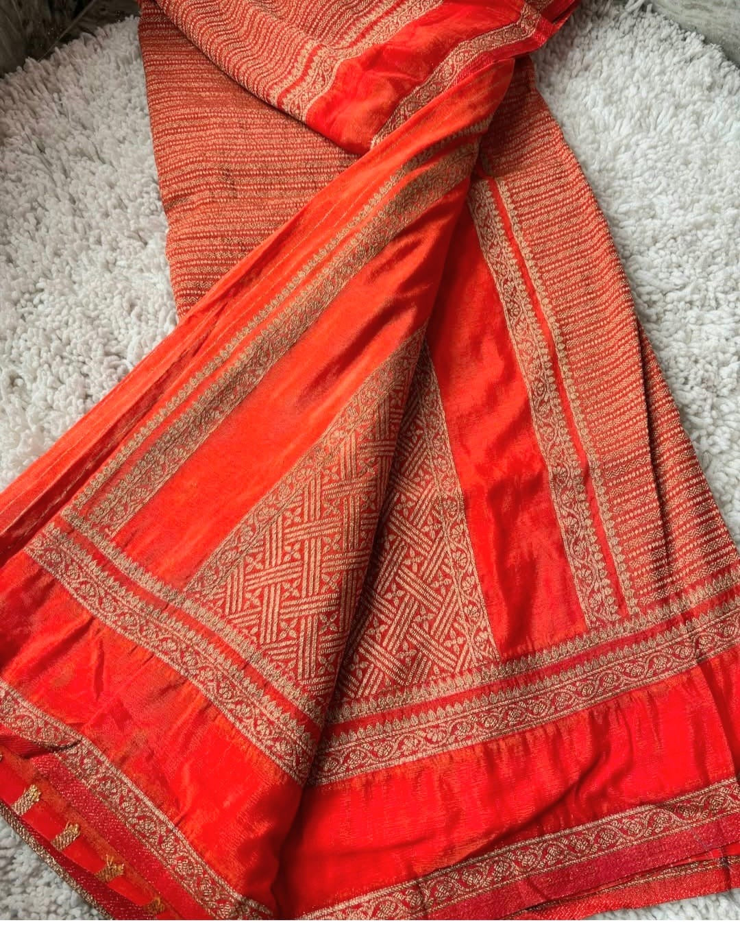 Beautiful khaddi georgette saree with intricate weavings!