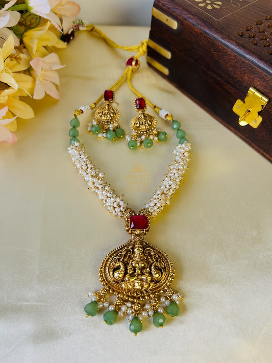Clustered pearl Lakshmi necklace- Green beads