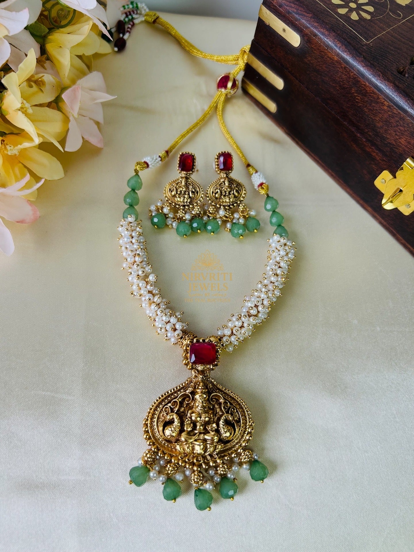 Clustered pearl Lakshmi necklace- Green beads
