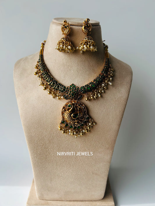 Mayuri green kemp necklace
