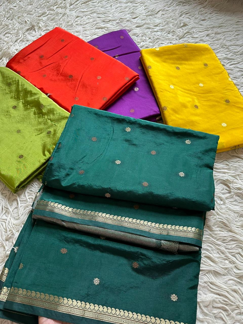 Premium semi crape Banarasi silk saree with small buttis and border