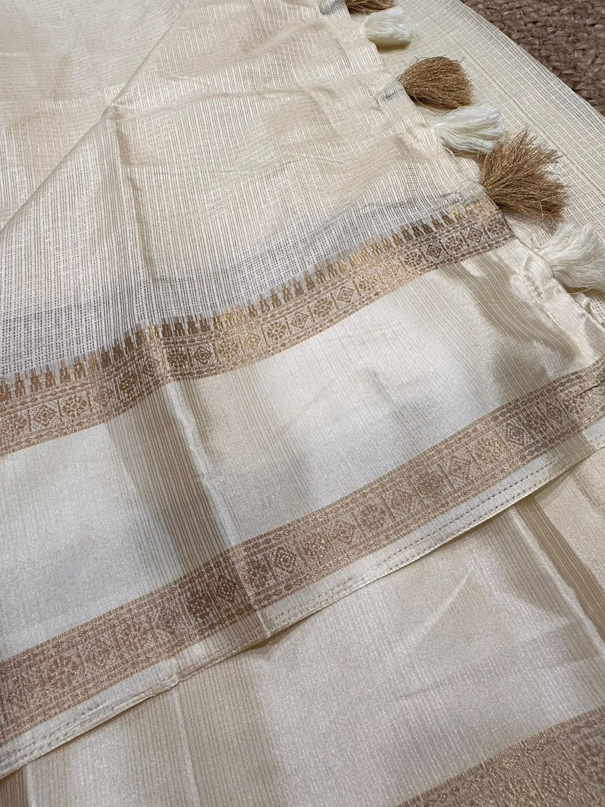 Kota self checks saree with bentex border