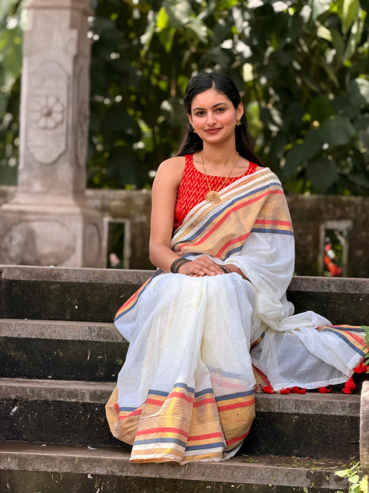 Soft mul cotton saree with beautiful red and black zari stripes border