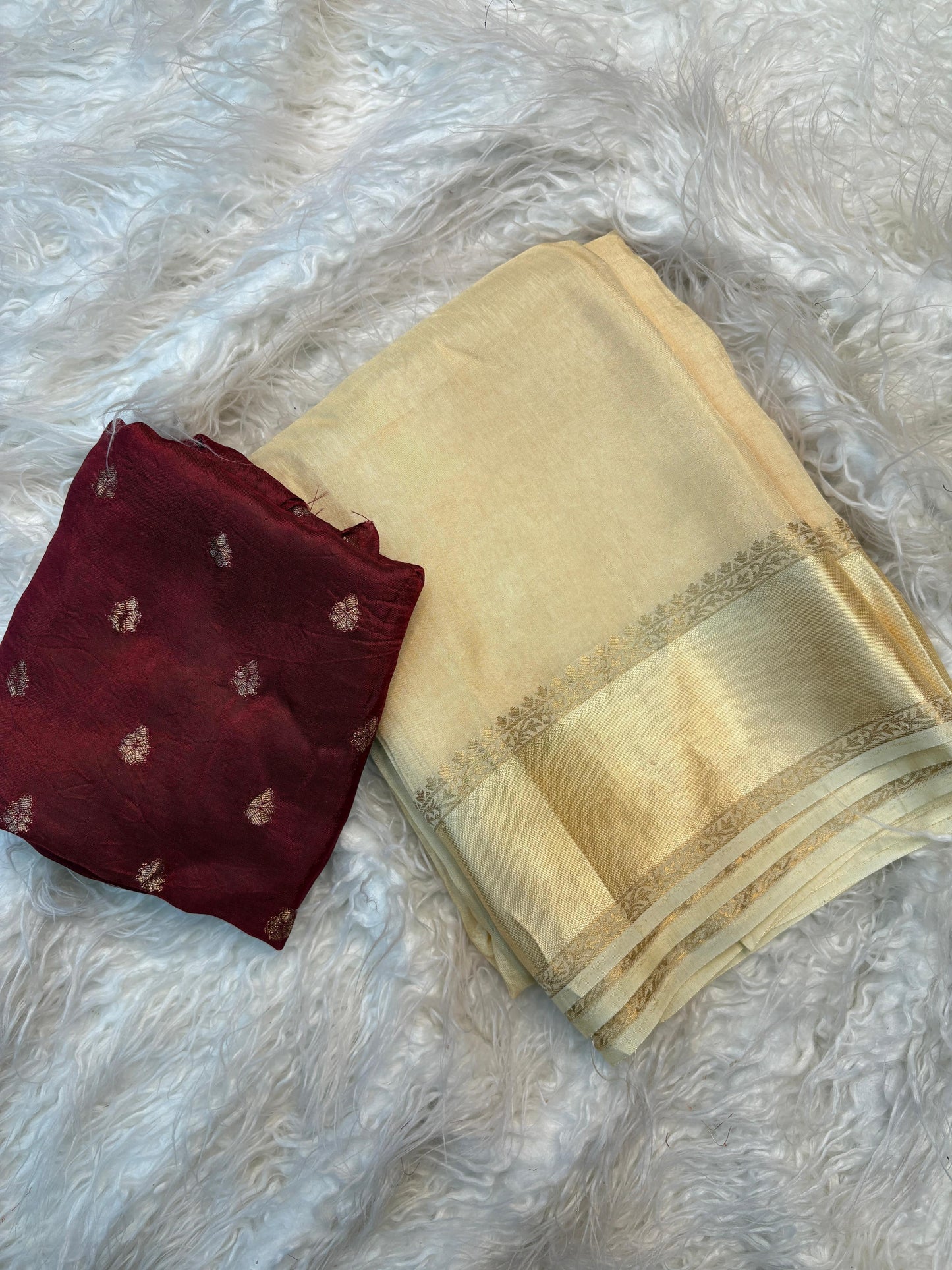 Beautiful soft viscous Russian silk saree with satin border (Prebooking)