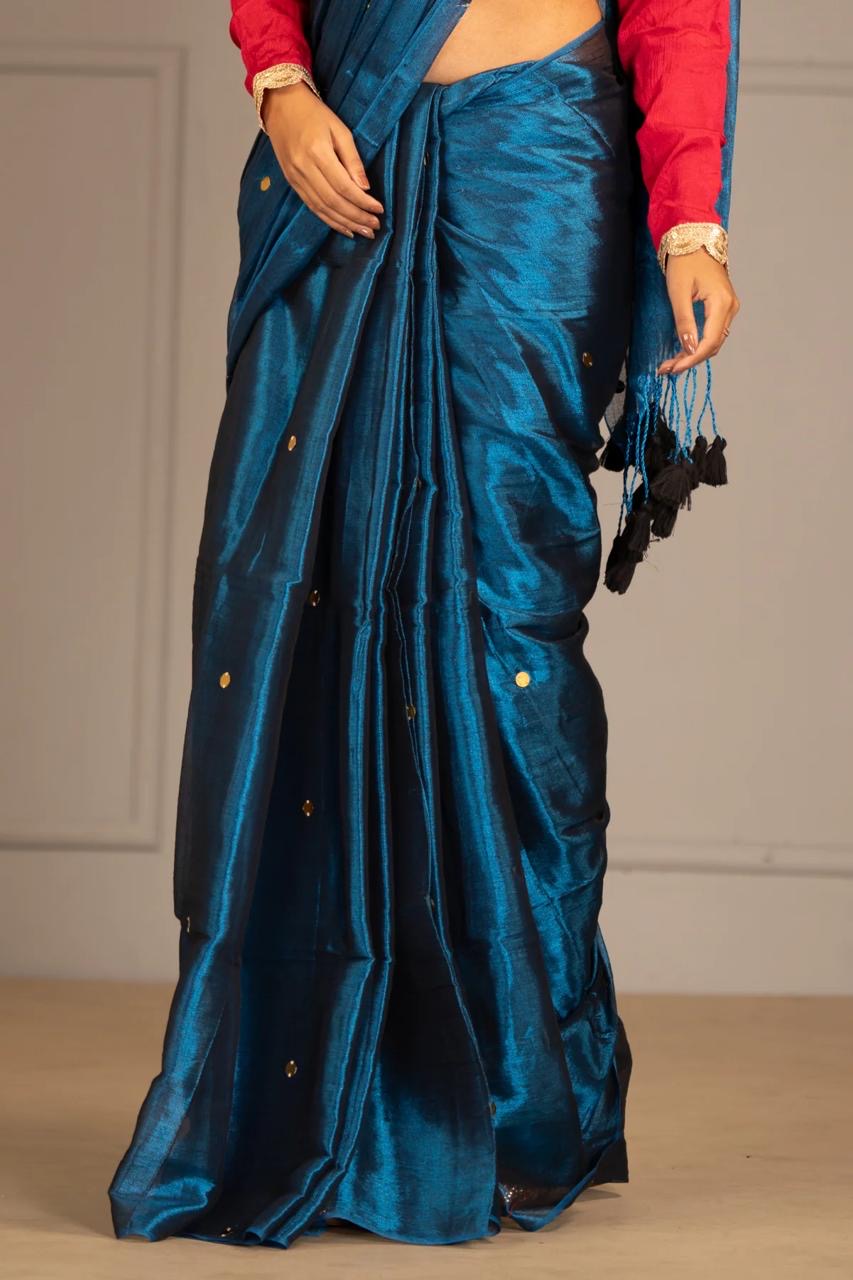 Pure mul tissue Raga saree with round sequins