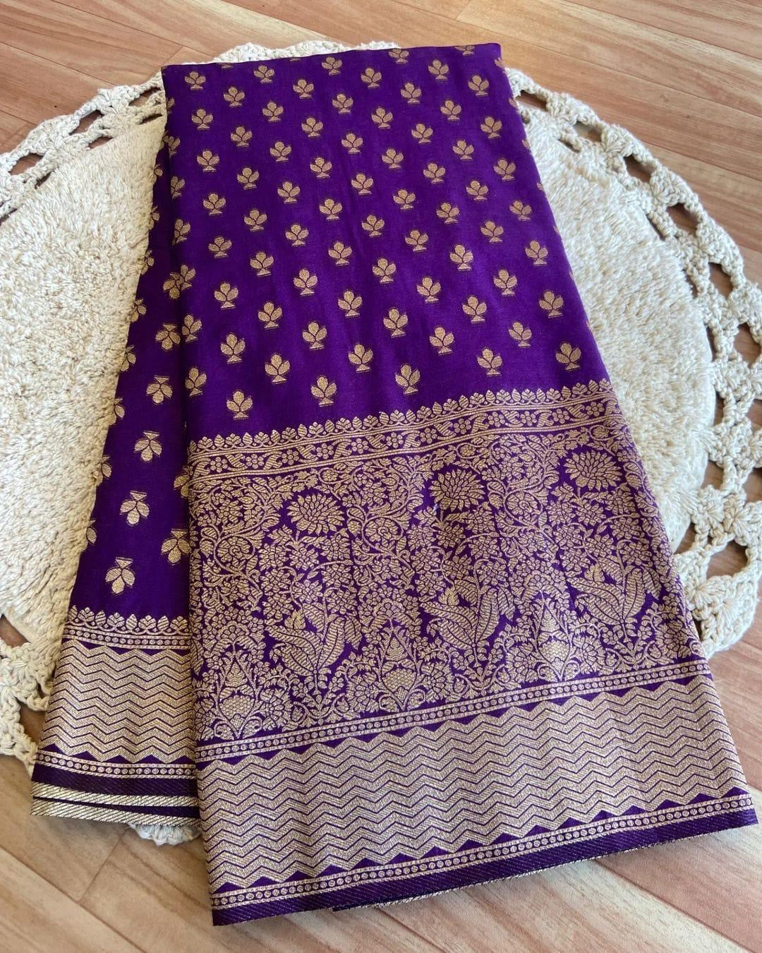 Semi banarasi saree with big border