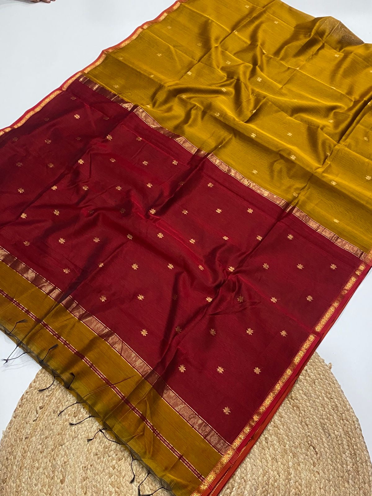Pure Maheshwari silk cotton sarees with small border and buttis - contrast pallu and blouse