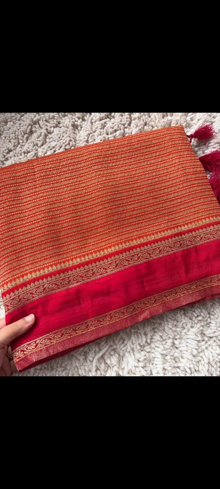 Beautiful khaddi georgette saree with intricate weavings!