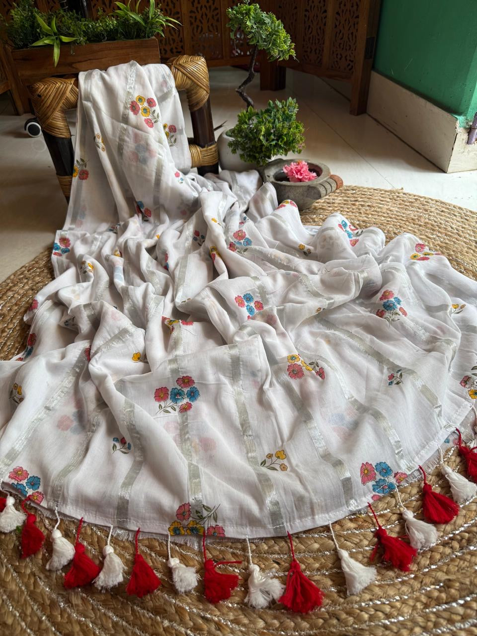 Pure mul cotton saree with cute prints and silver zari stripes