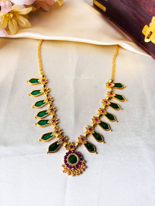 Beautiful nagapadam palakka necklace