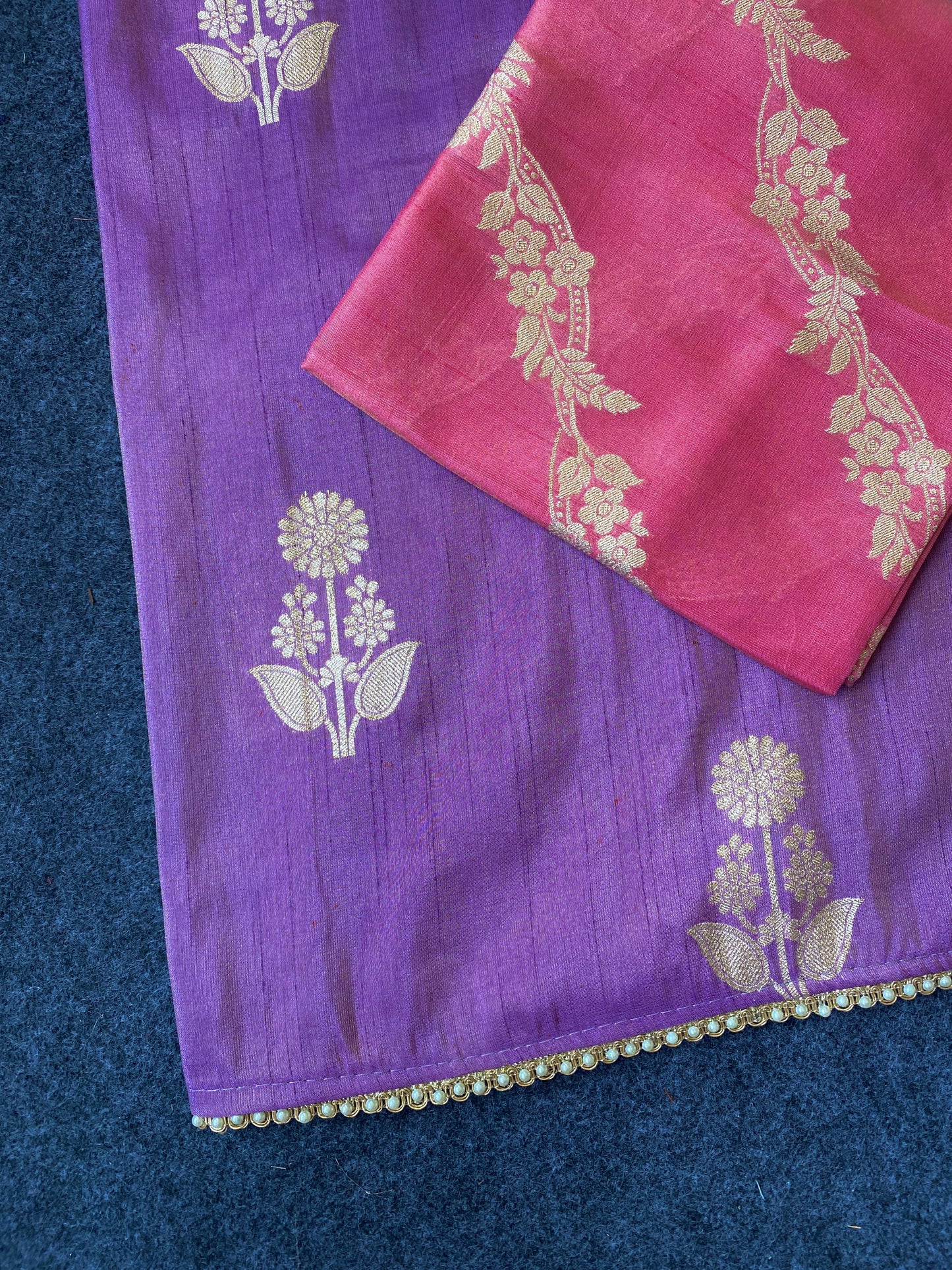 Premium Pure viscous dola silk saree with contrast blouse