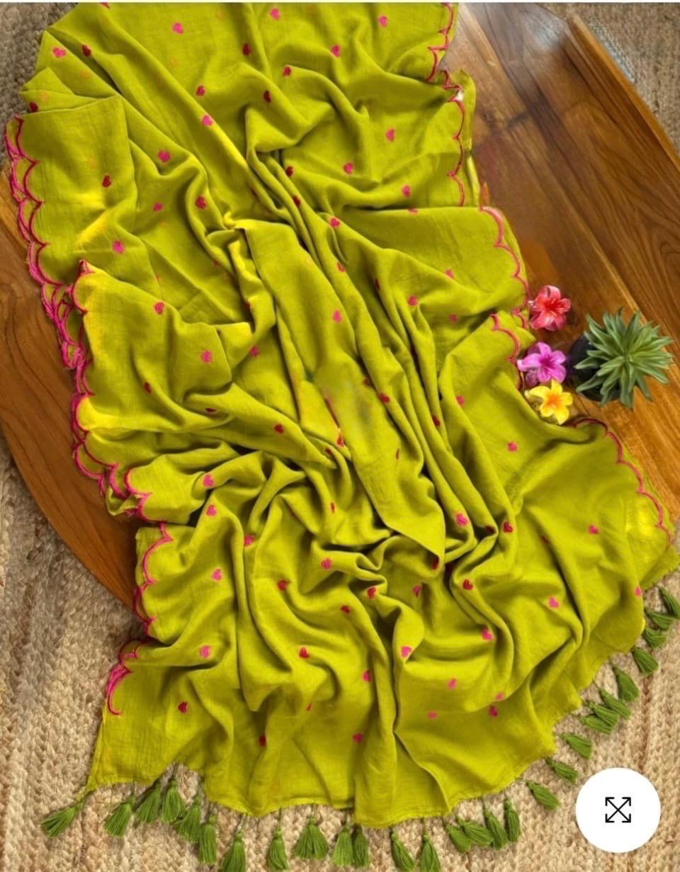 Pure and authentic mul cotton sarees with heart embroidery and scalloped border