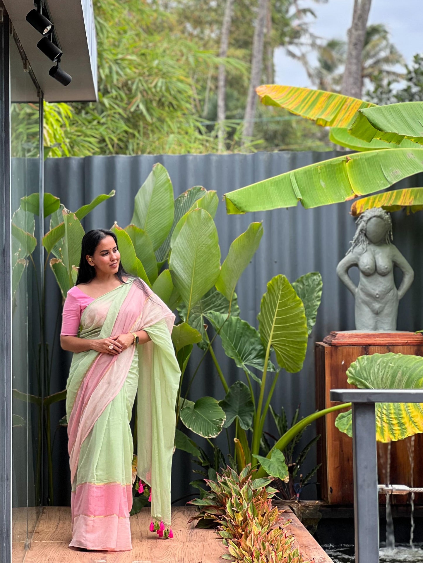 Mul cotton saree with Tassels- GP